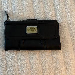 Fossil wallet